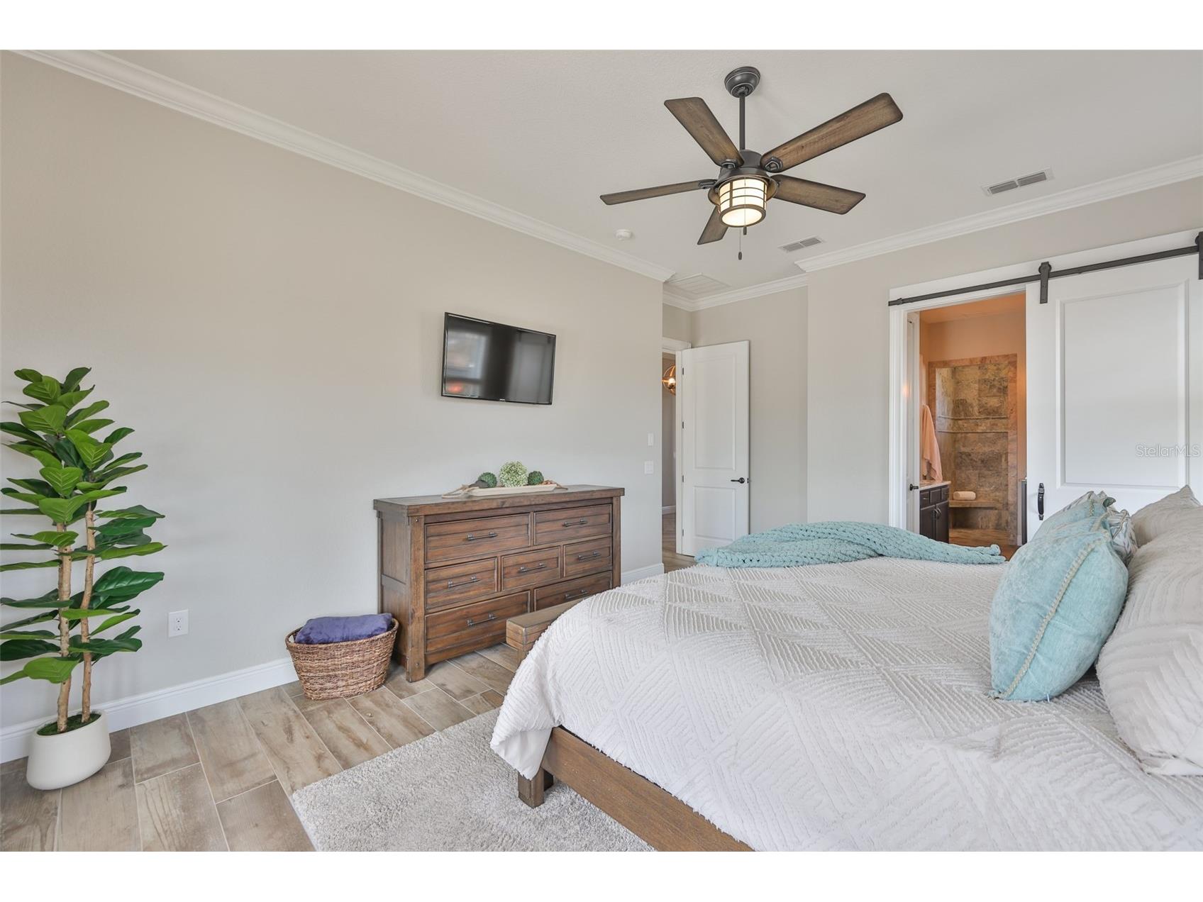 7510 Lithia Pinecrest Road Lithia FL 33547 TB8471421 image29