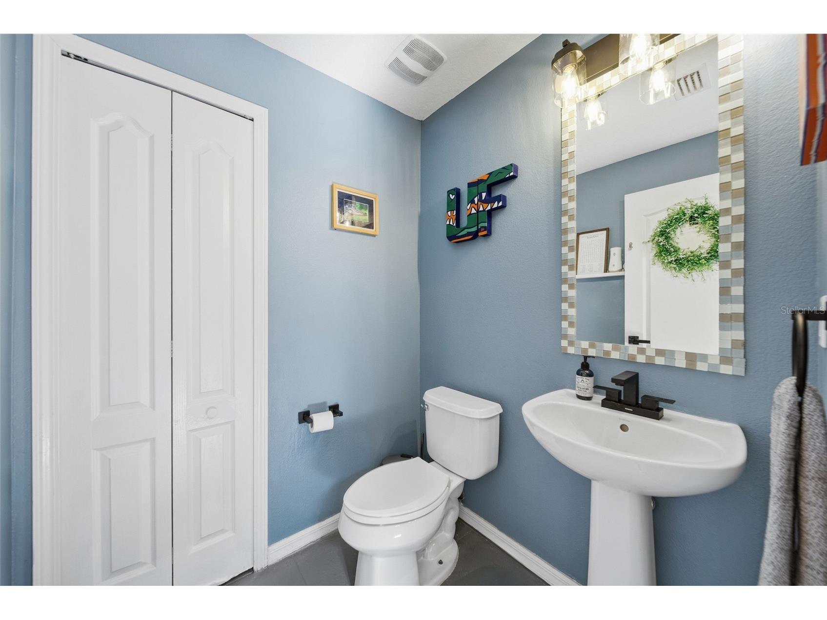 7510 Maroon Peak Drive Ruskin FL 33573 W7885123 image14