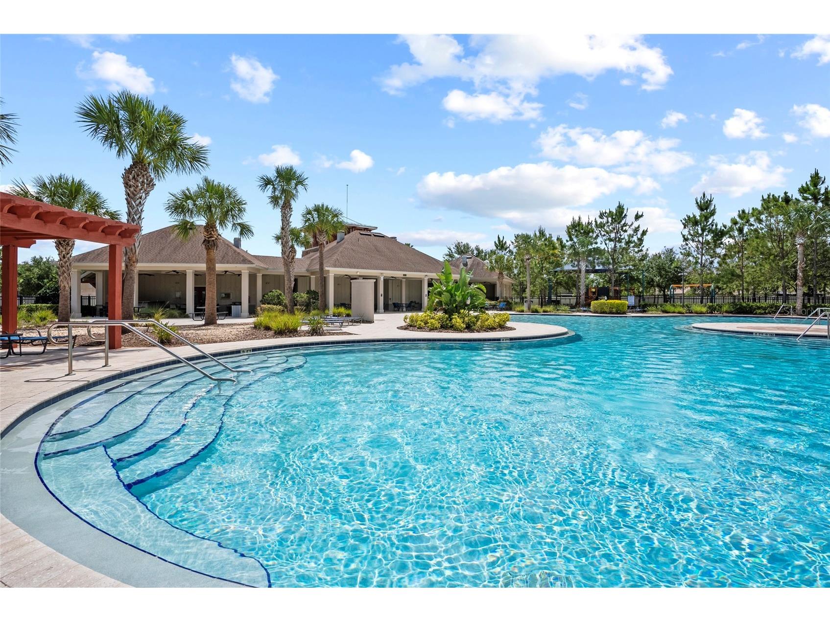 7510 Maroon Peak Drive Ruskin FL 33573 W7885123 image2