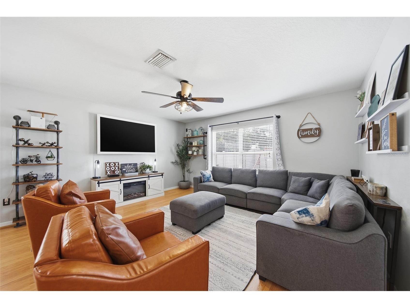 7510 Maroon Peak Drive Ruskin FL 33573 W7885123 image7