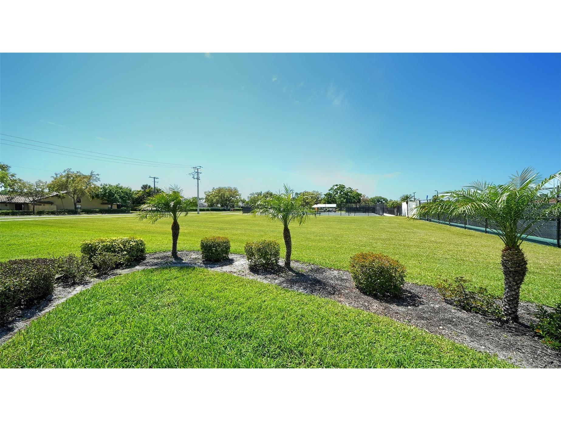 7510 Preserves Court Sarasota FL 34243 A4688751 image12