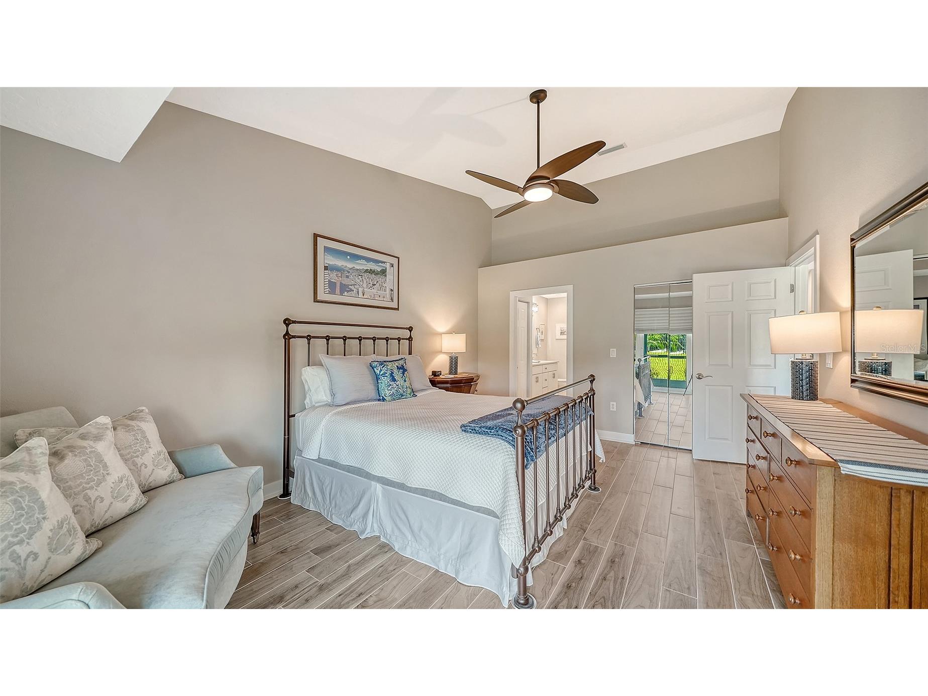 7510 Preserves Court Sarasota FL 34243 A4688751 image30