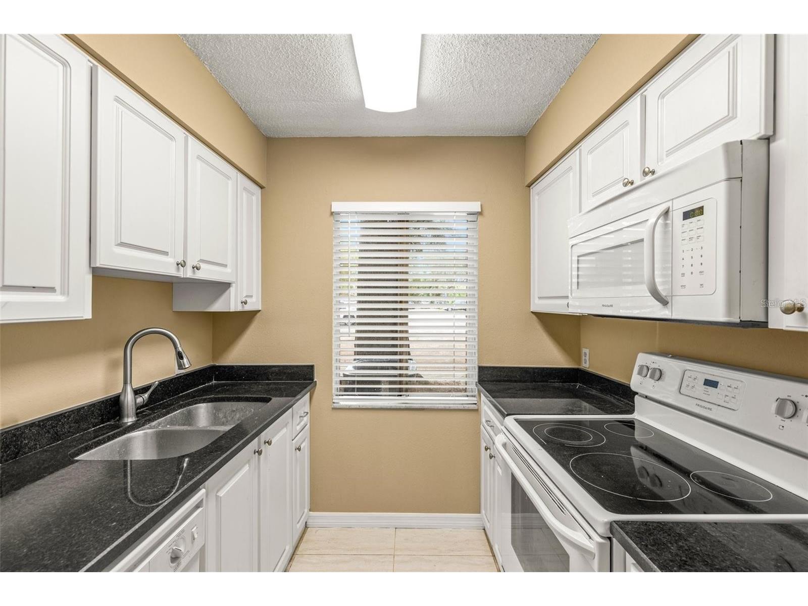 7510 Presley Place #98-A Tampa FL 33617 TB8518511 image3