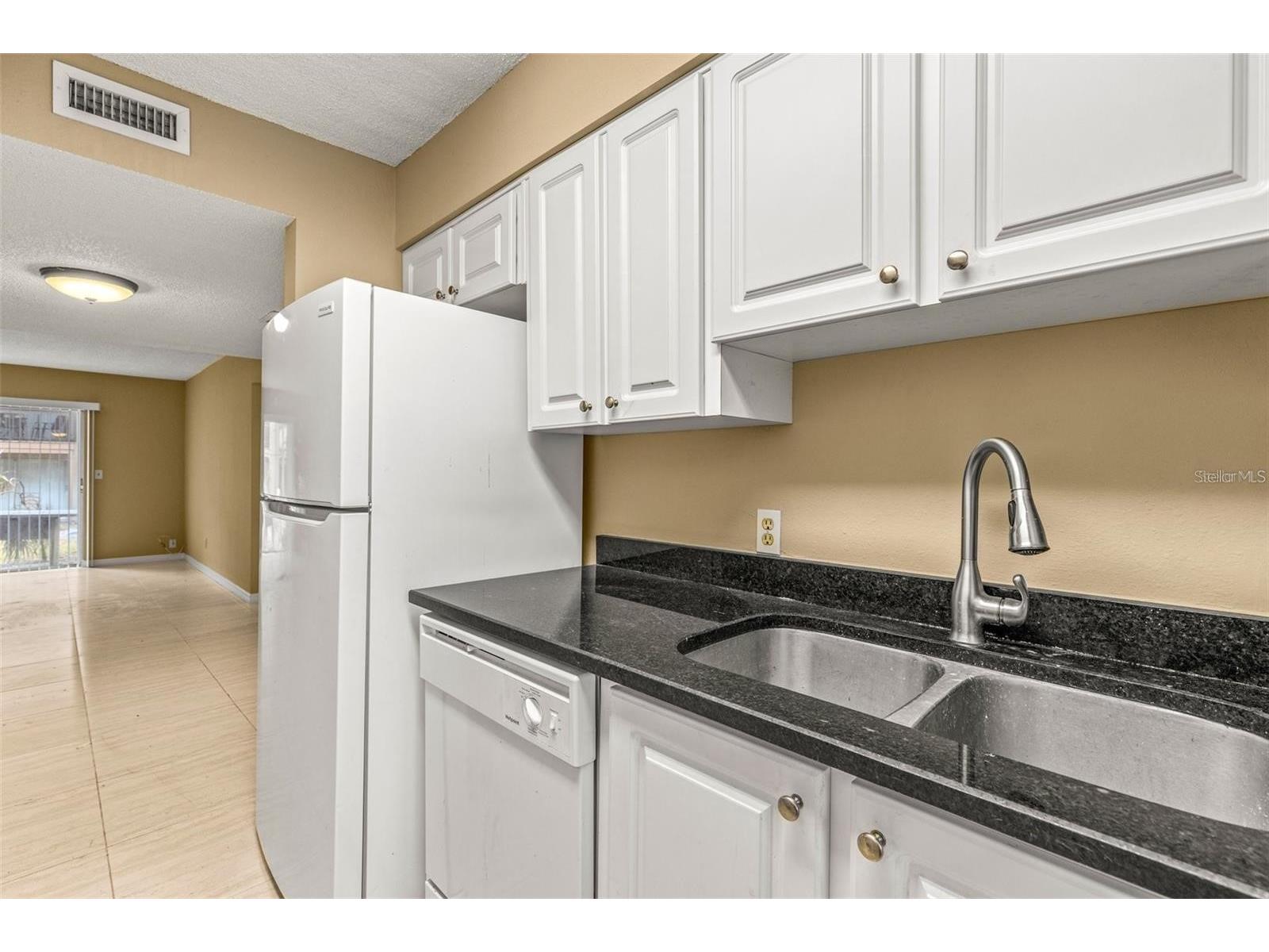 7510 Presley Place #98-A Tampa FL 33617 TB8518511 image5