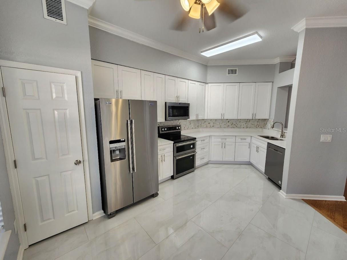 7511 Bay Port Rd #5 Orlando FL 32819 G5110629 image2