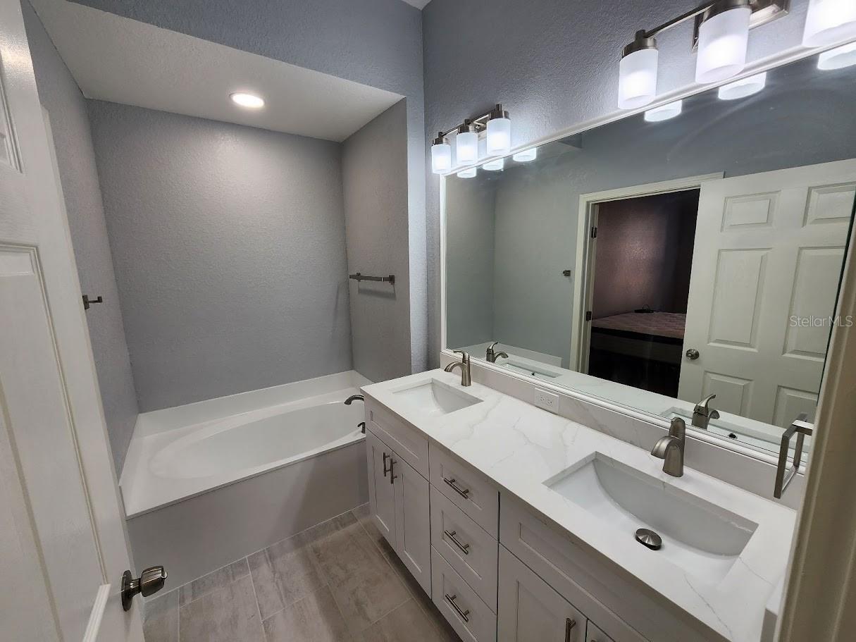 7511 Bay Port Rd #5 Orlando FL 32819 G5110629 image9