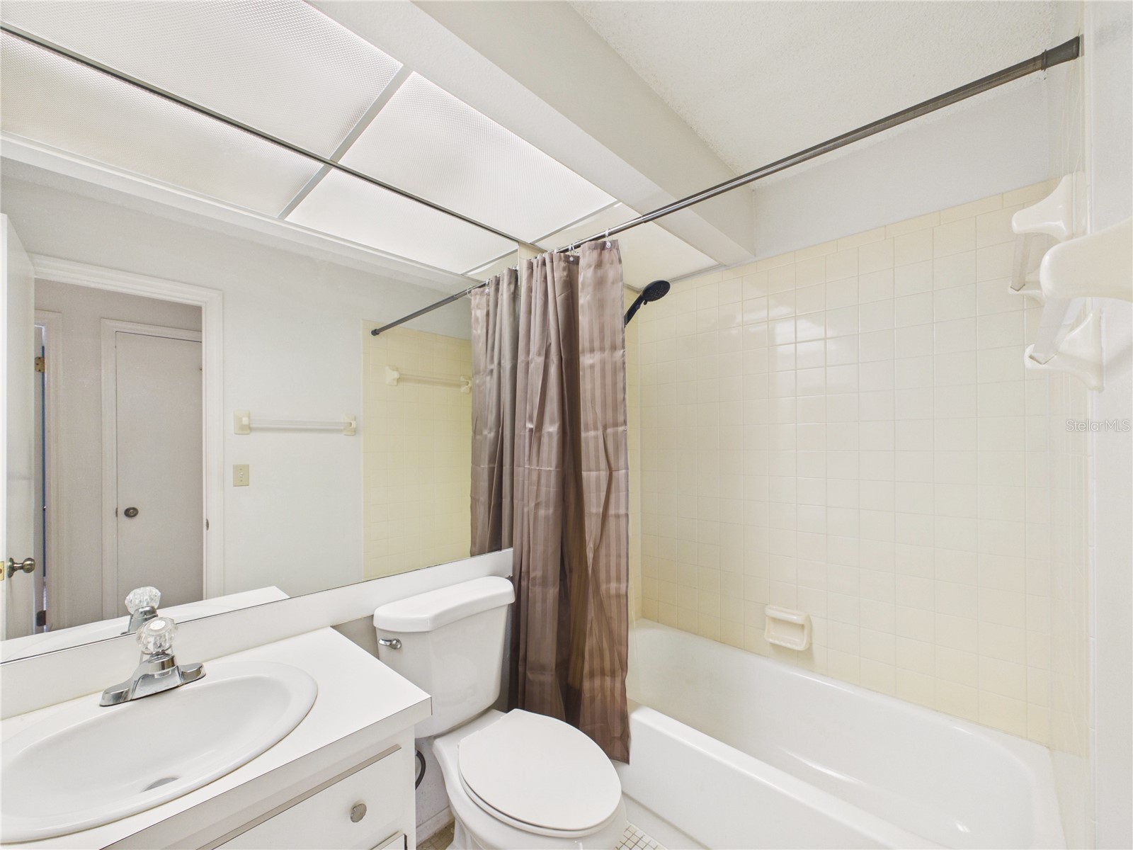 7511 Heather Walk Drive Weeki Wachee FL 34613 W7887096 image15