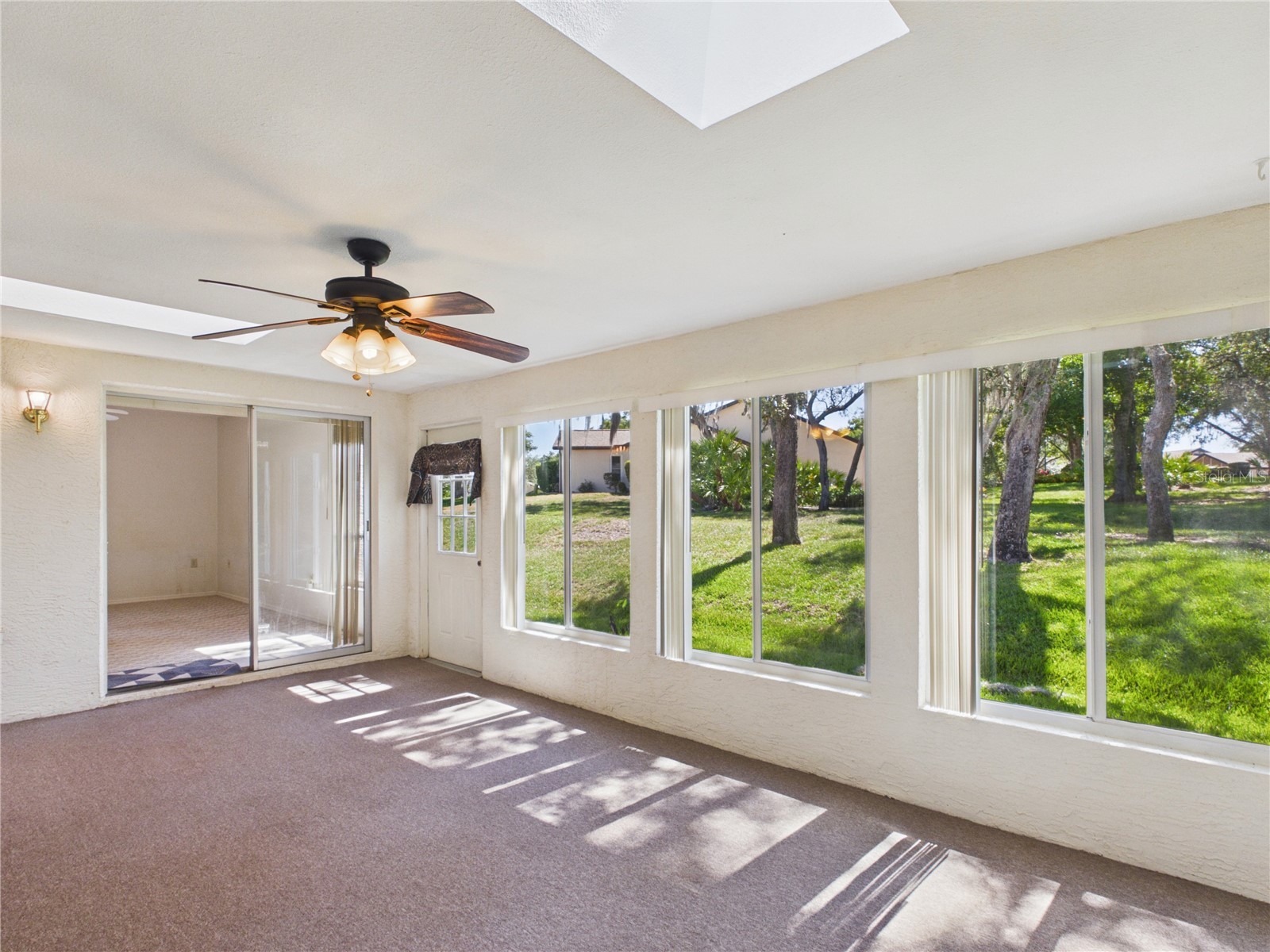 7511 Heather Walk Drive Weeki Wachee FL 34613 W7887096 image29
