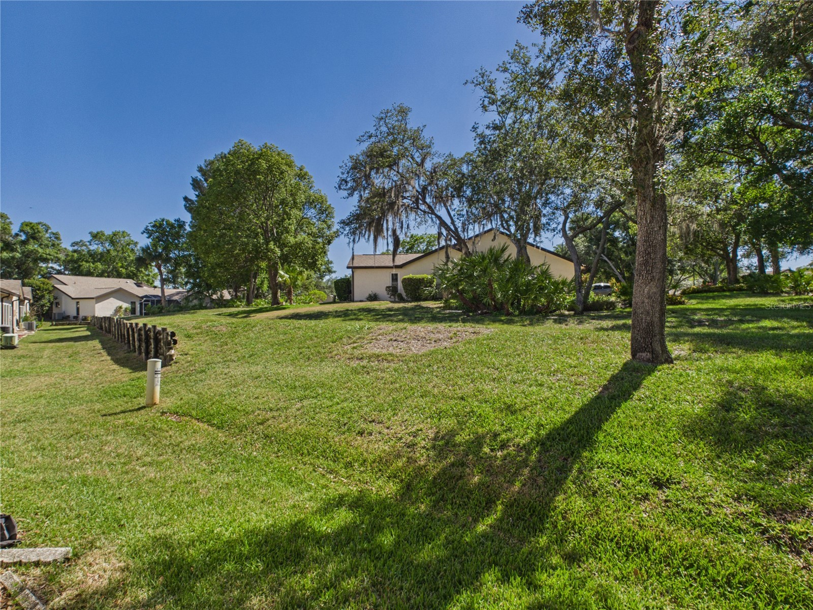 7511 Heather Walk Drive Weeki Wachee FL 34613 W7887096 image5