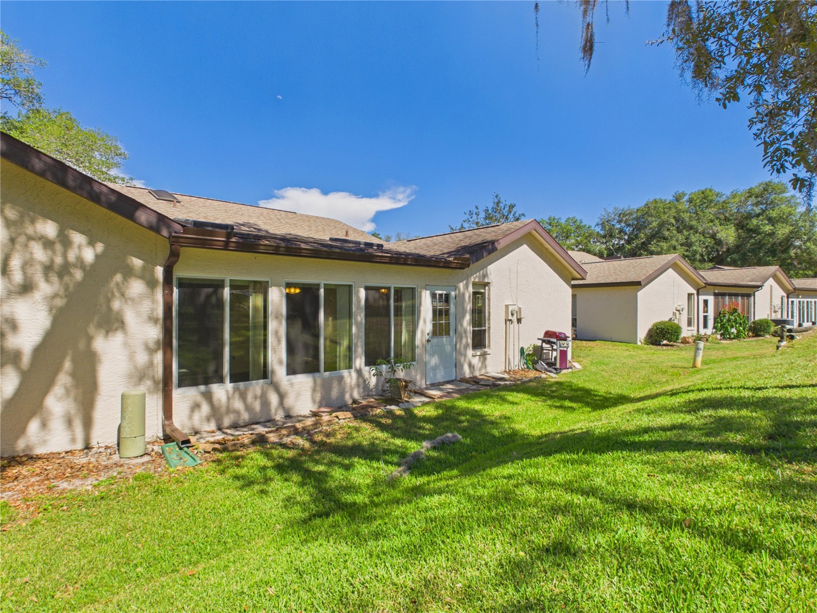 7511 Heather Walk Drive Weeki Wachee FL 34613 W7887096 image8