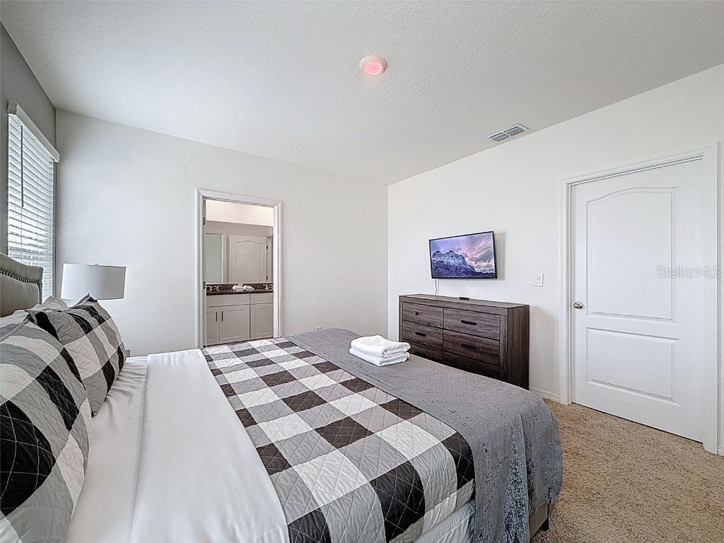 7511 Oakmoss Loop Davenport FL 33837 P4936413 image48