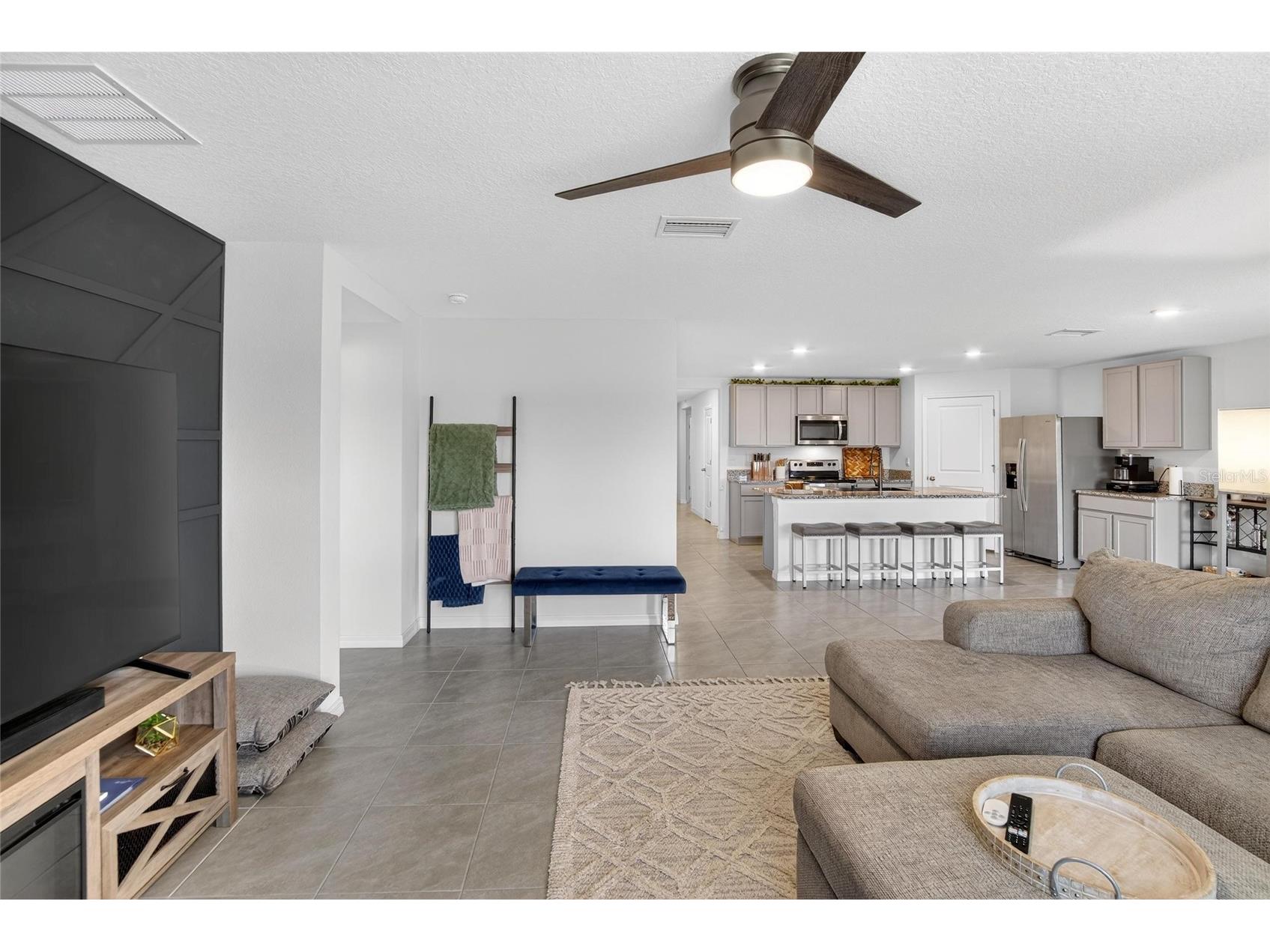7511 Rosewood Garden Loop Tampa FL 33637 A4680083 image12