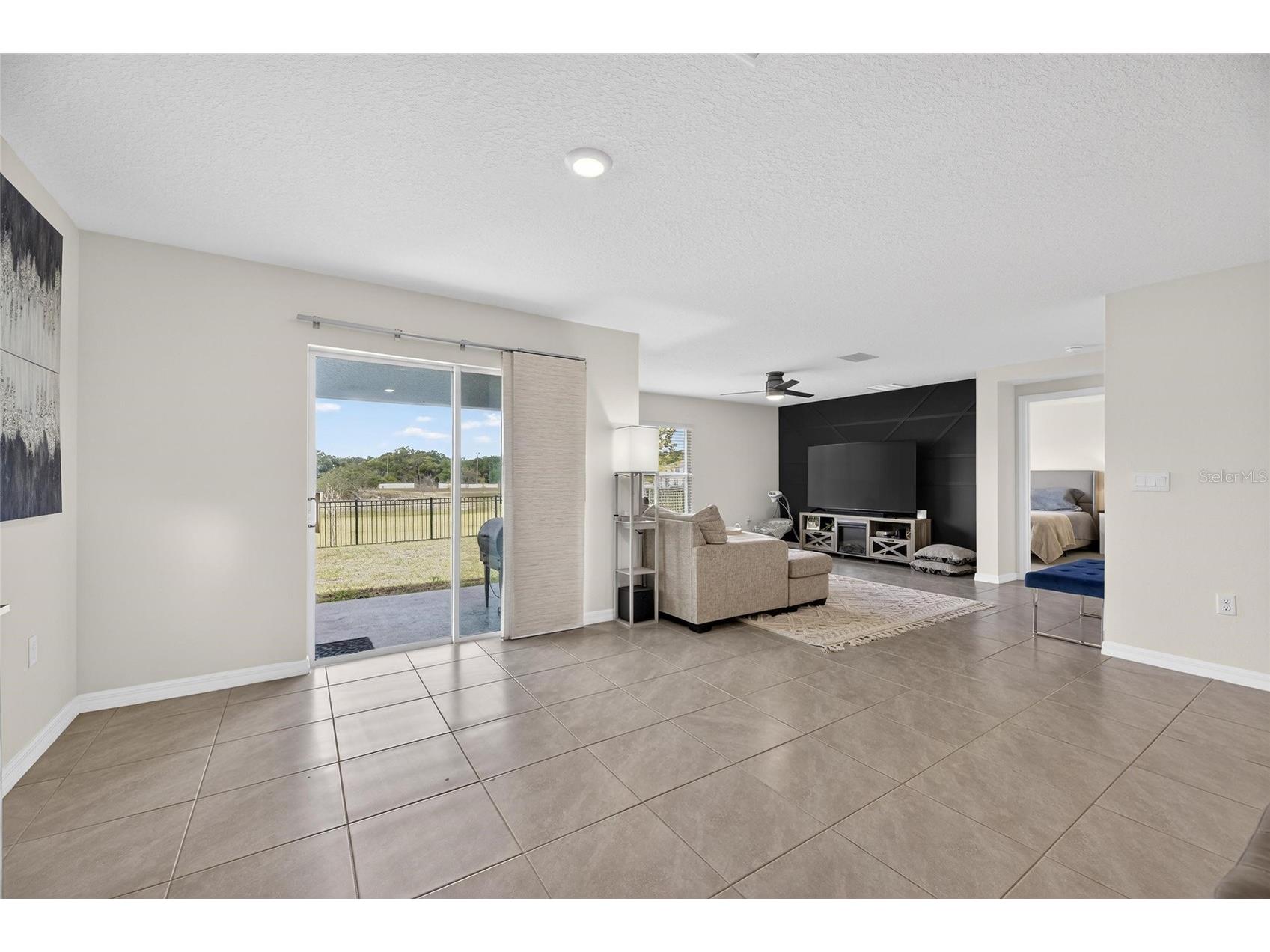 7511 Rosewood Garden Loop Tampa FL 33637 A4680083 image15