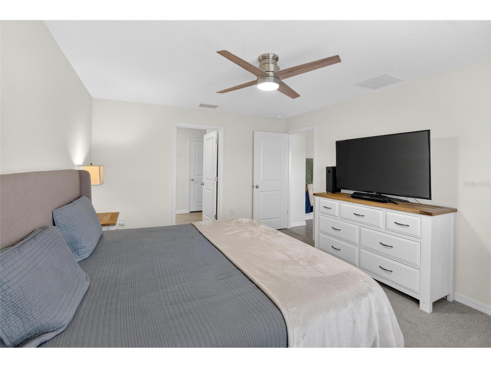 7511 Rosewood Garden Loop Tampa FL 33637 A4680083 image19