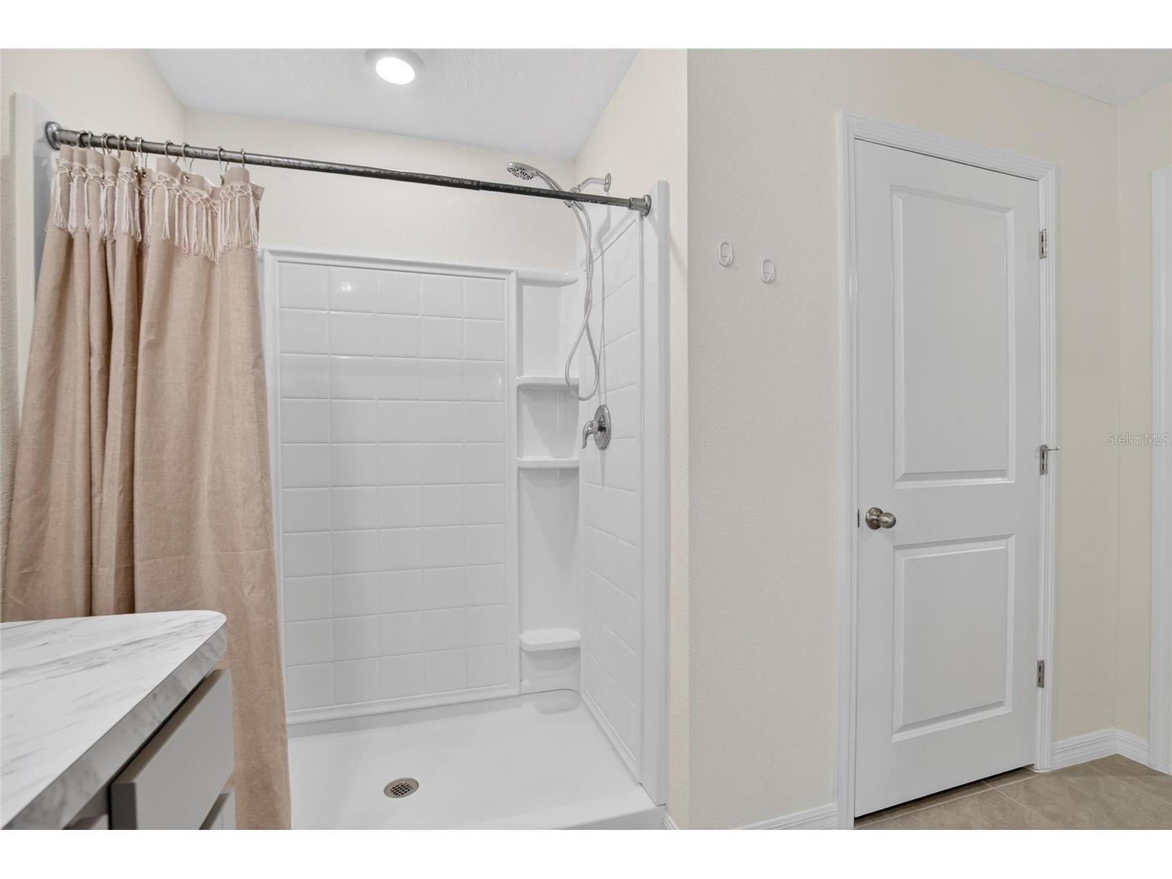 7511 Rosewood Garden Loop Tampa FL 33637 A4680083 image21
