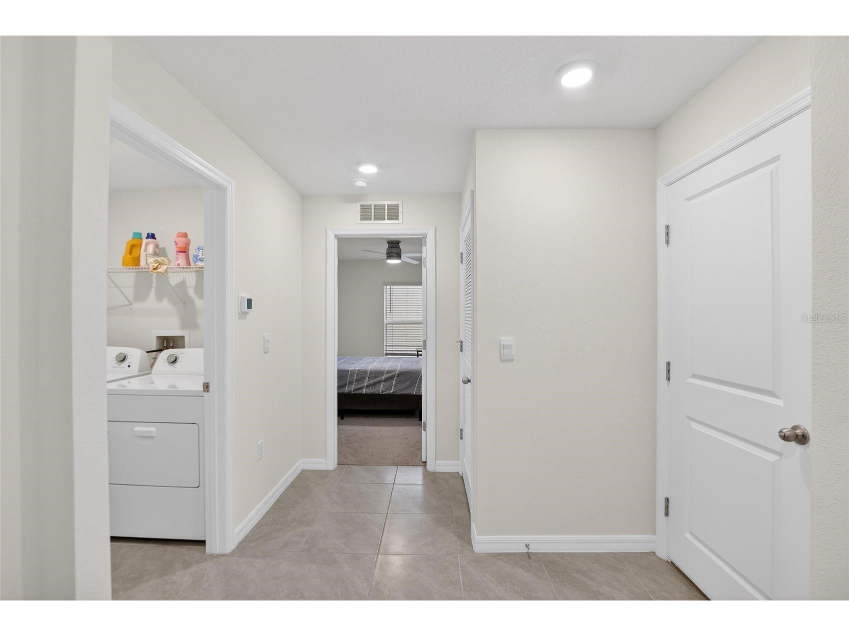 7511 Rosewood Garden Loop Tampa FL 33637 A4680083 image32