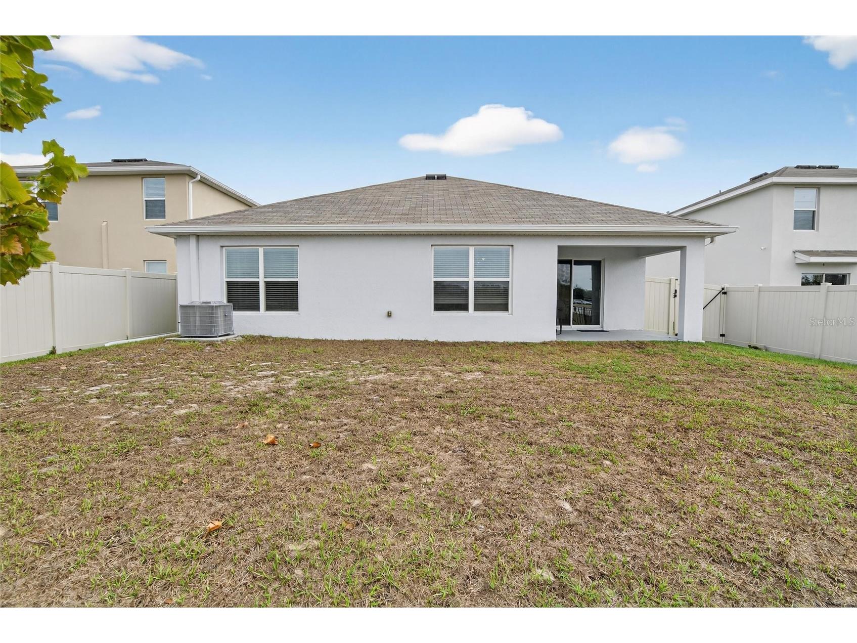 7511 Rosewood Garden Loop Tampa FL 33637 A4680083 image37