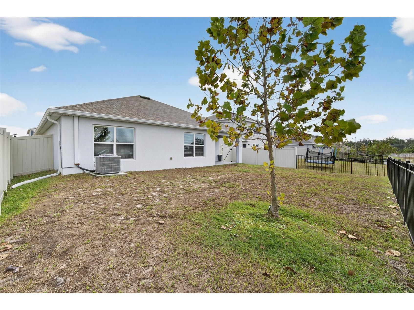 7511 Rosewood Garden Loop Tampa FL 33637 A4680083 image38