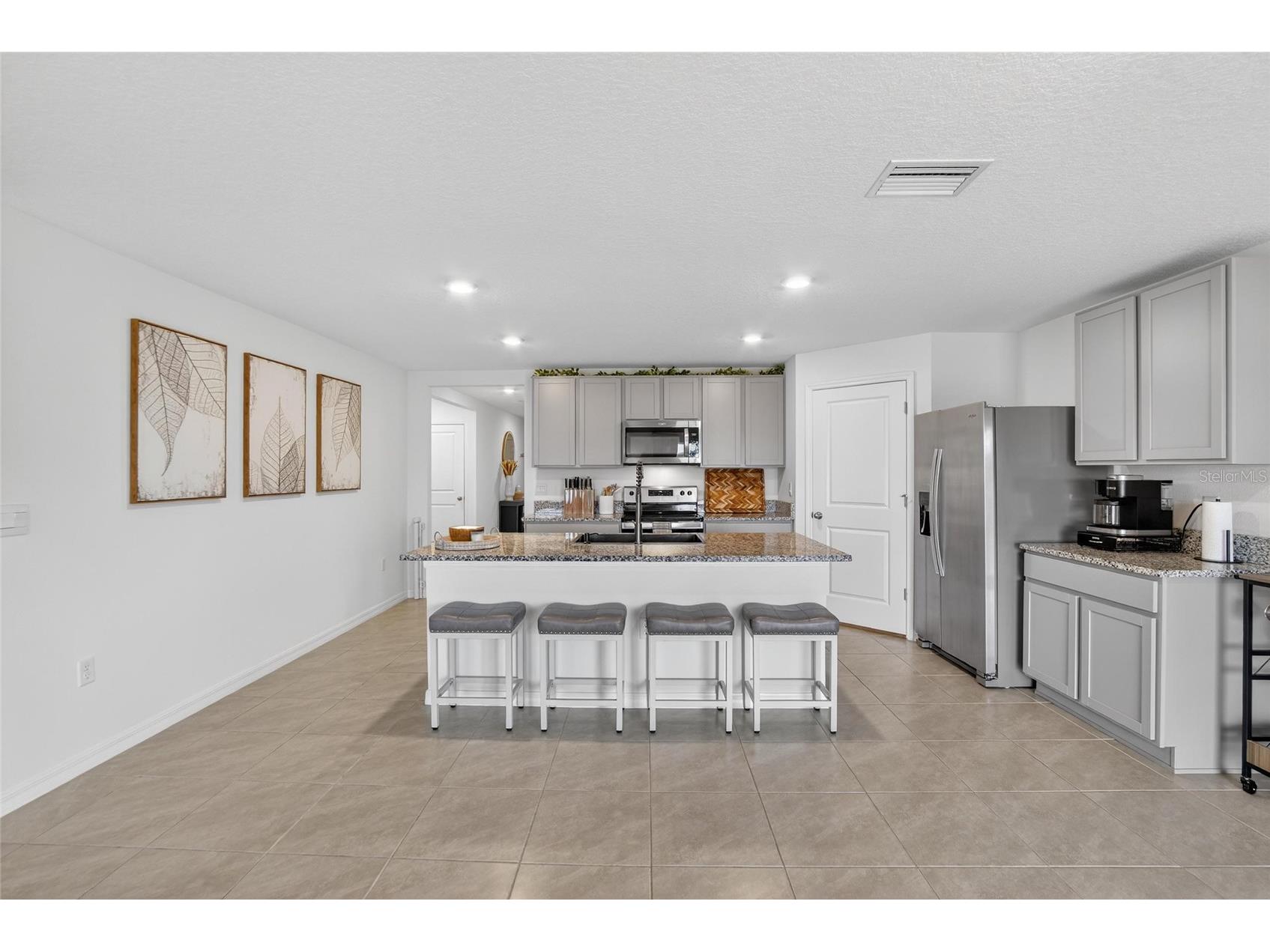 7511 Rosewood Garden Loop Tampa FL 33637 A4680083 image8