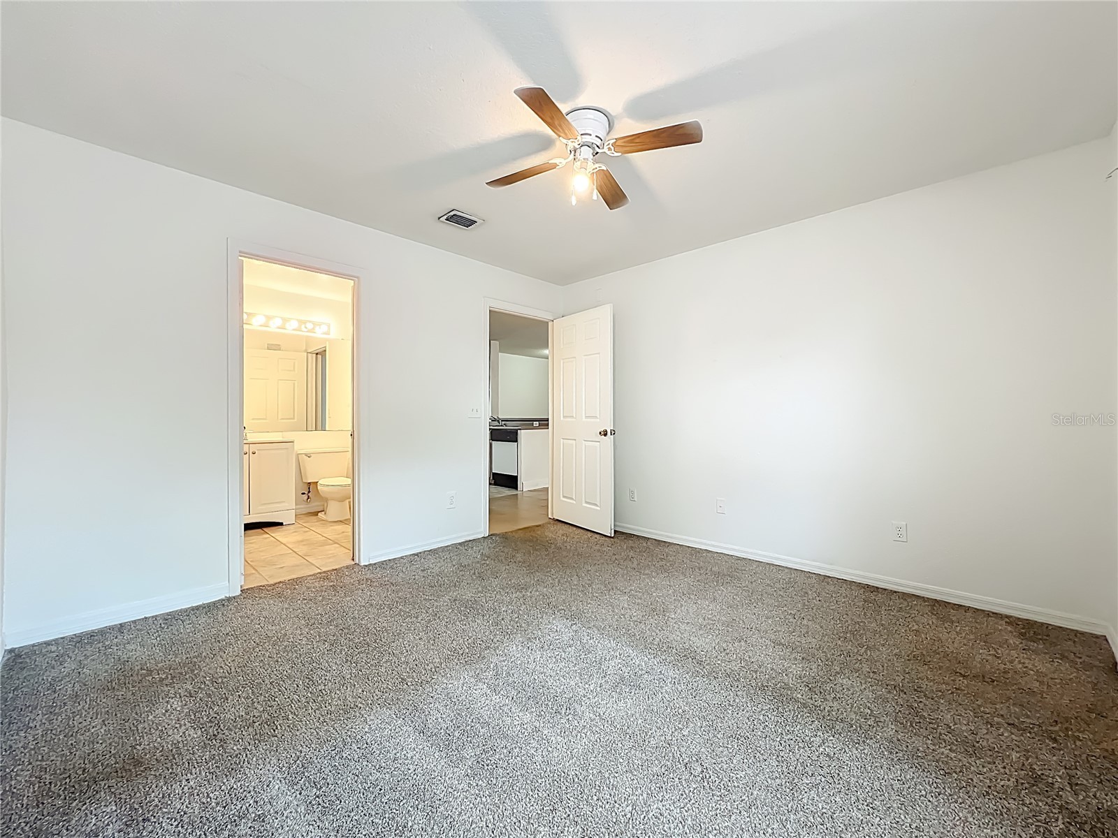 7511 Seurat Street #10108 Orlando FL 32819 O6369595 image40