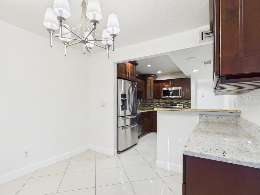 7512 Dolonita Drive Tampa FL 33615 P4936910 image5