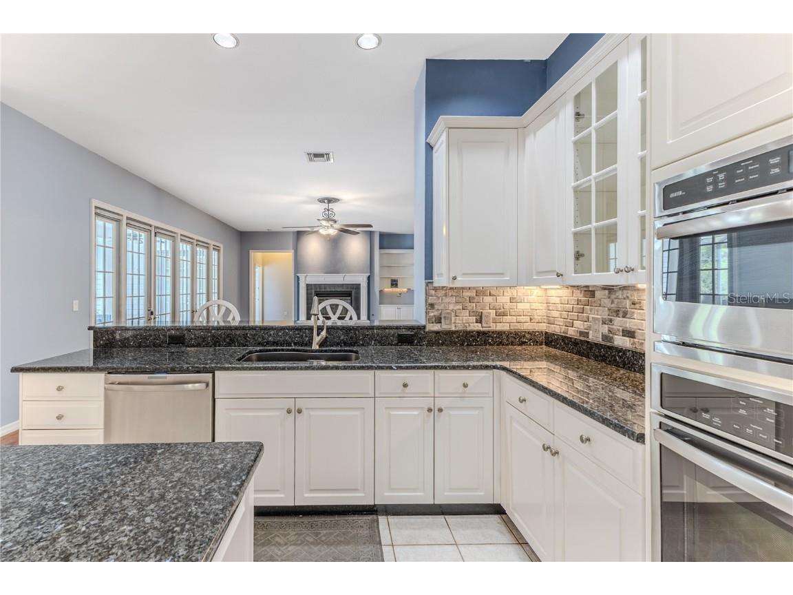 7512 Oak Tree Lane Spring Hill FL 34607 W7876881 image34