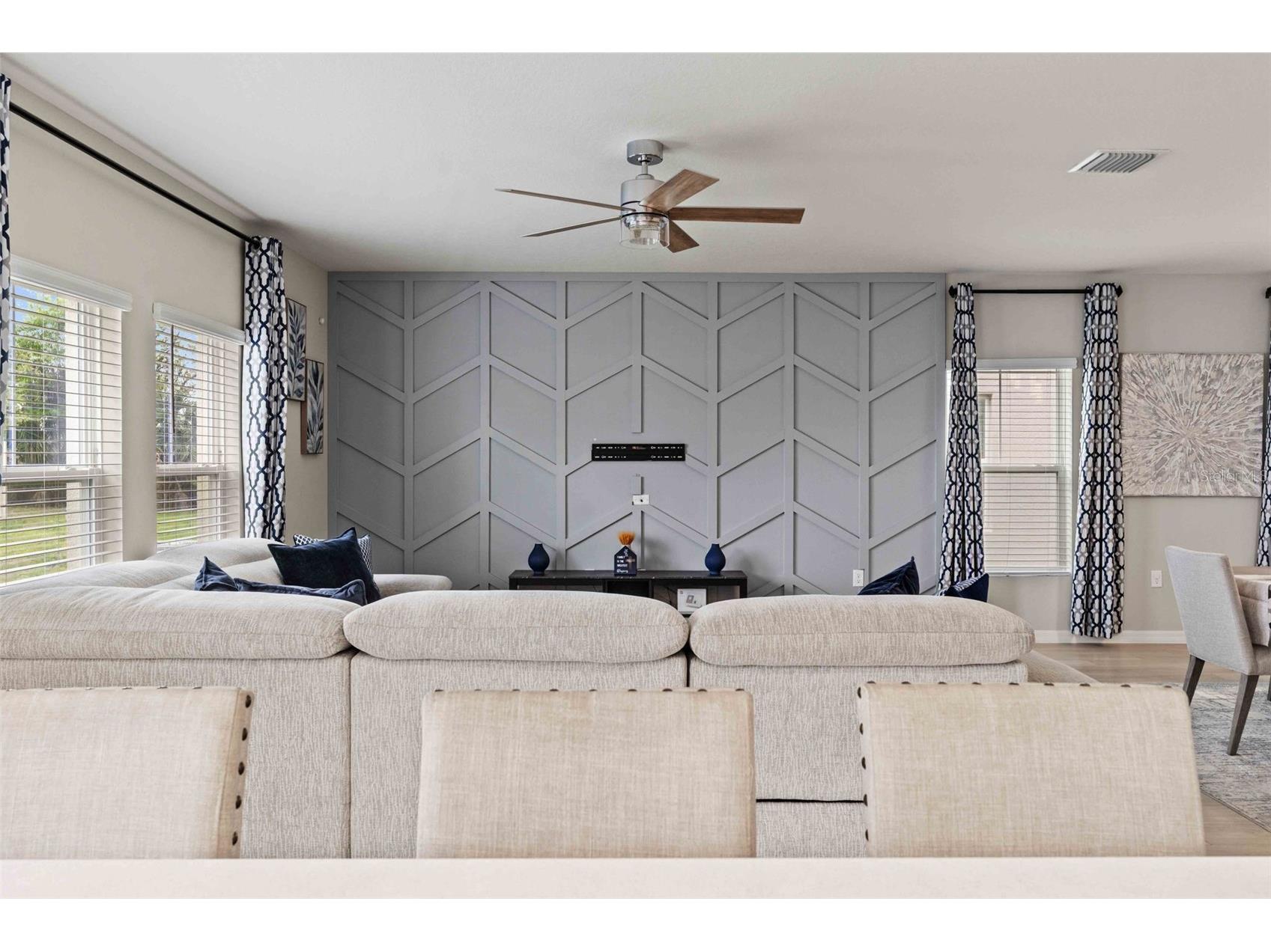 7512 Wallflower Trail Wesley Chapel FL 33545 TB8491806 image13
