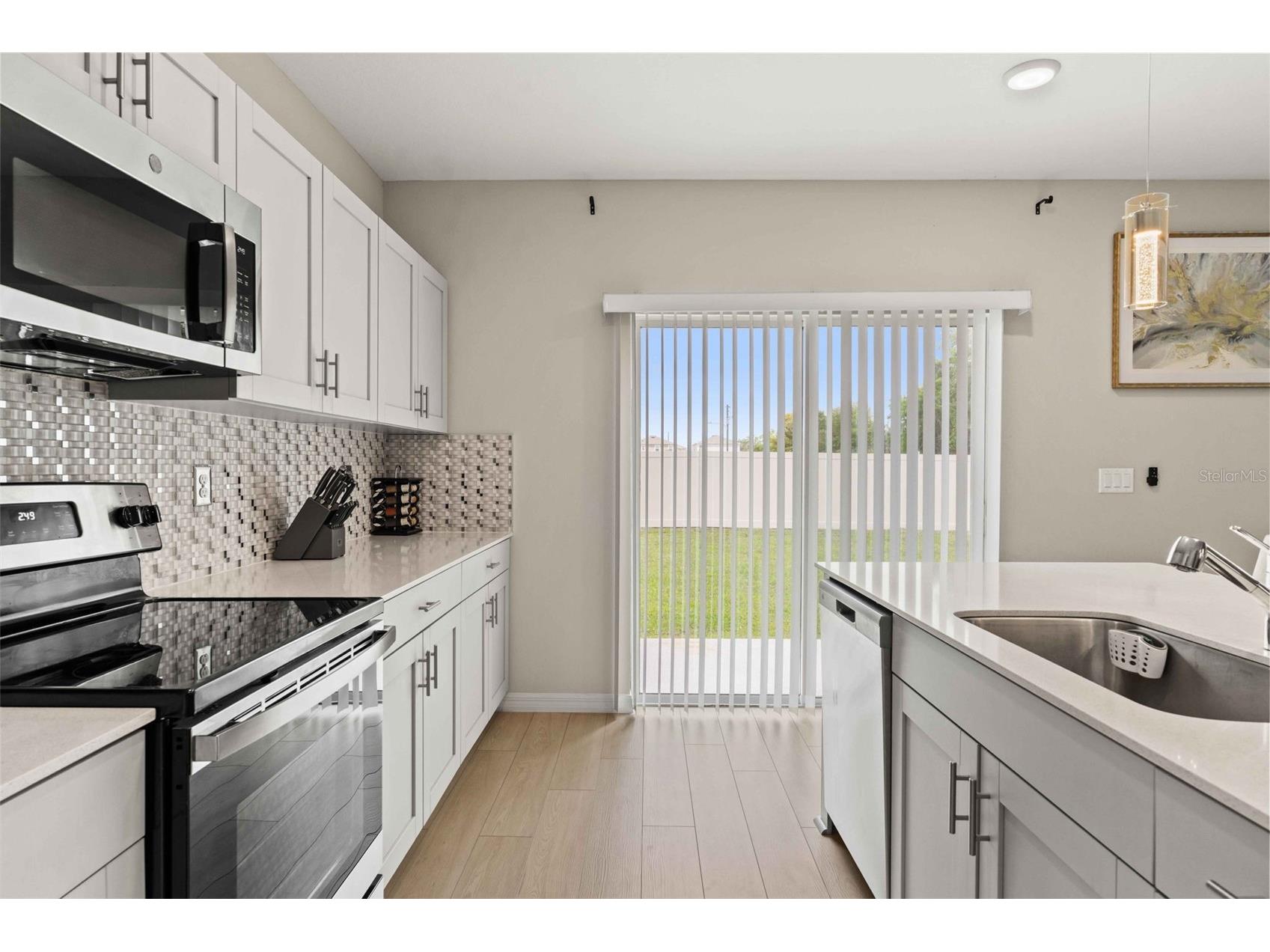 7512 Wallflower Trail Wesley Chapel FL 33545 TB8491806 image5