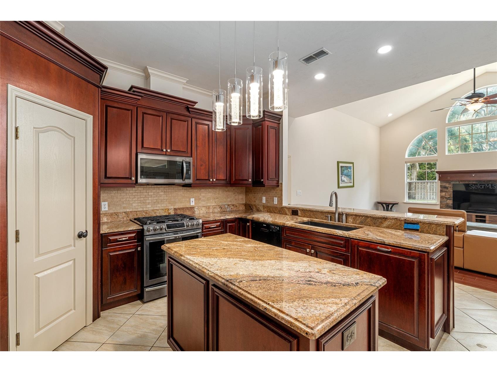 7513 NW 50th Street Gainesville FL 32653 GC540678 image40
