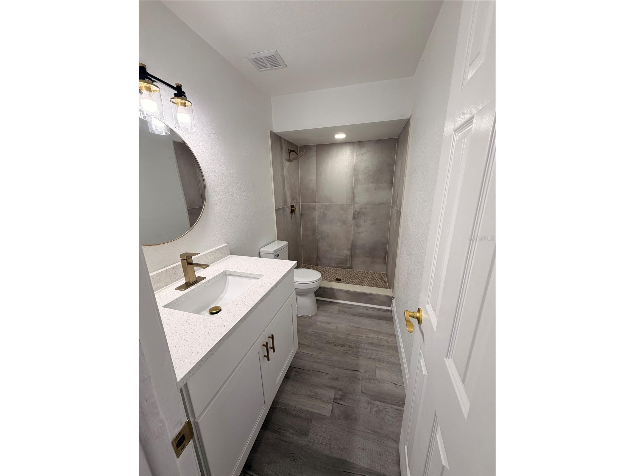 7513 Rustic Drive Tampa FL 33634 TB8463078 image11