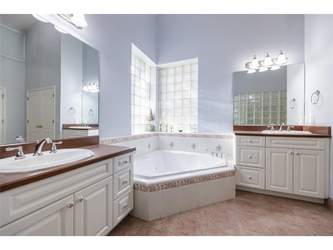 7513 SW 35th Way Gainesville FL 32608 GC535798 image20