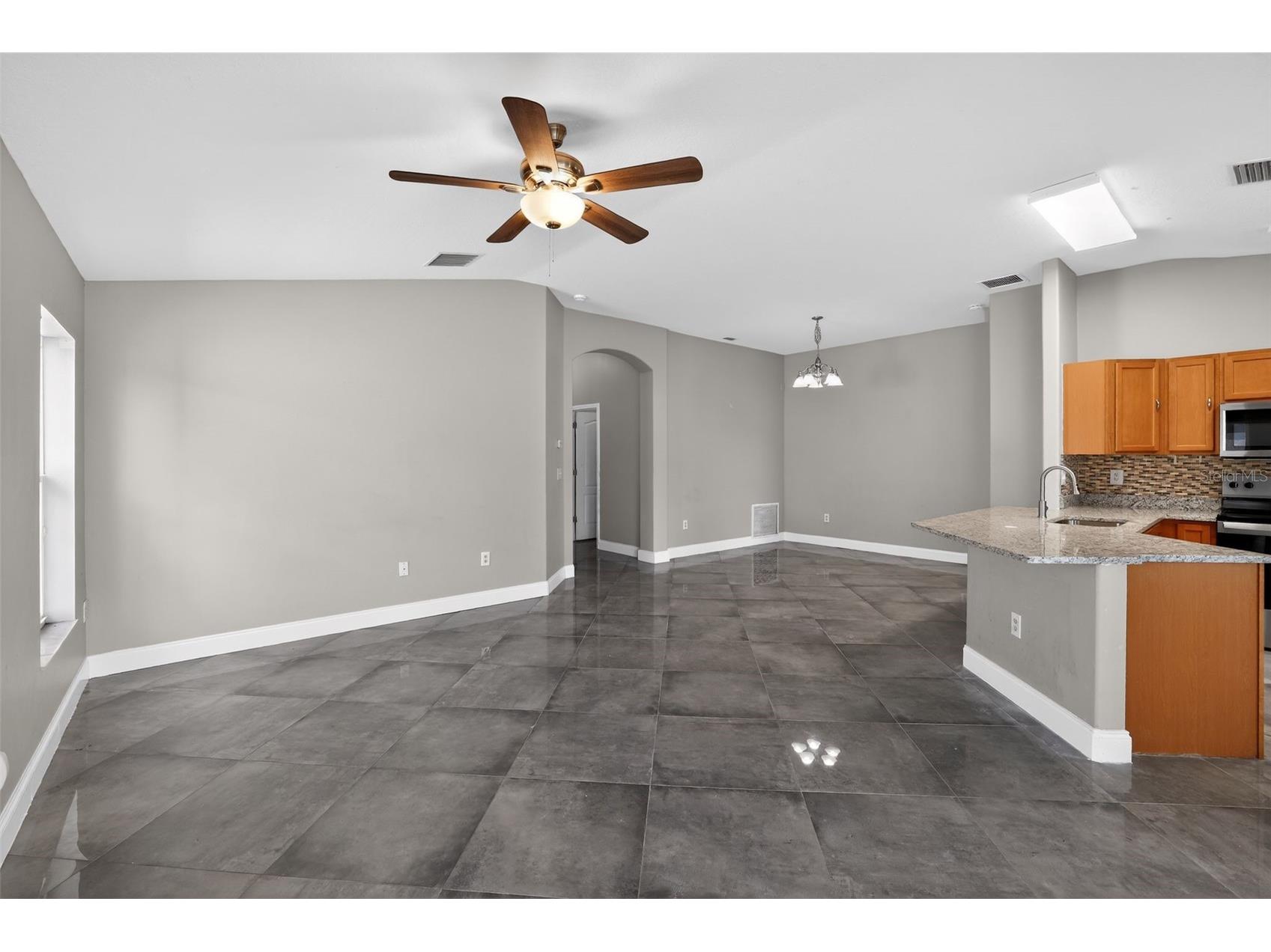 7513 Turtle View Drive Ruskin FL 33573 - CYPRESS CREEK A4692936 image26