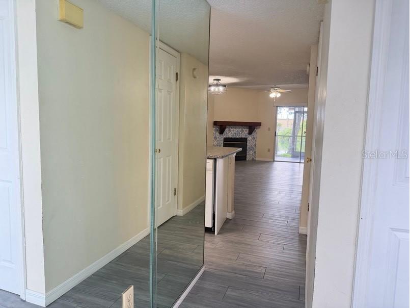 7514 Colonial Court Tampa FL 33615 TB8518799 image2