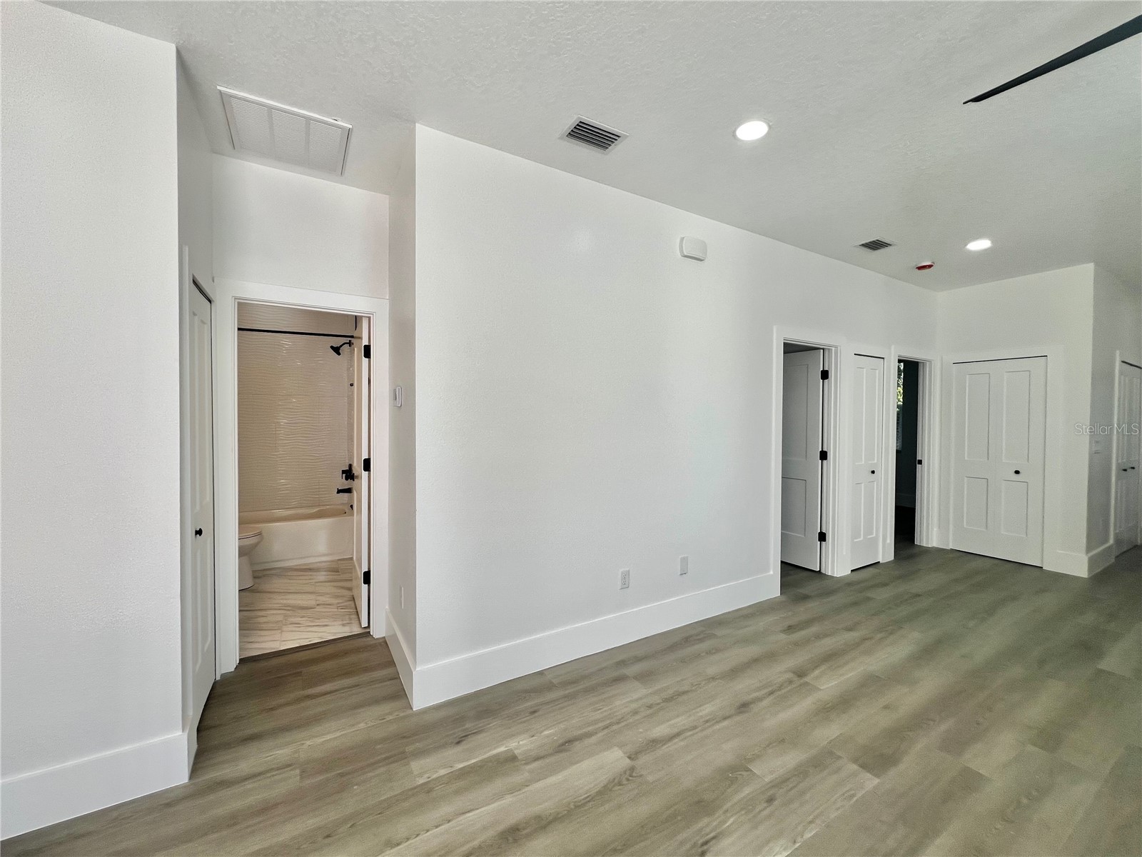 7514 Illinois Drive Tampa FL 33619 TB8473275 image11