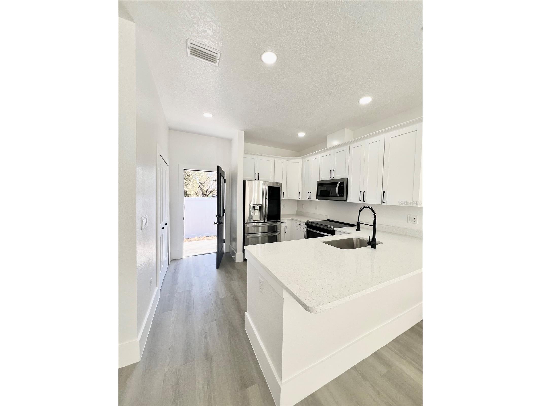7514 Illinois Drive Tampa FL 33619 TB8473275 image19