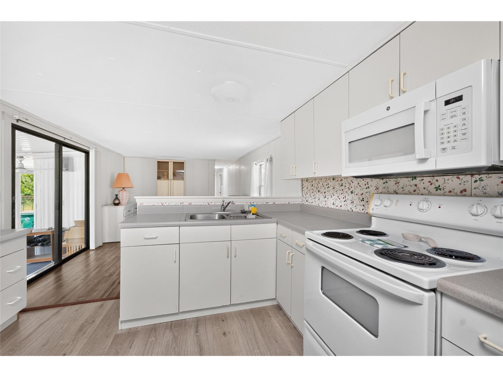 7514 Silage Circle Port Charlotte FL 33981 - BUTTERFORD WATERWAY C7527579 image4