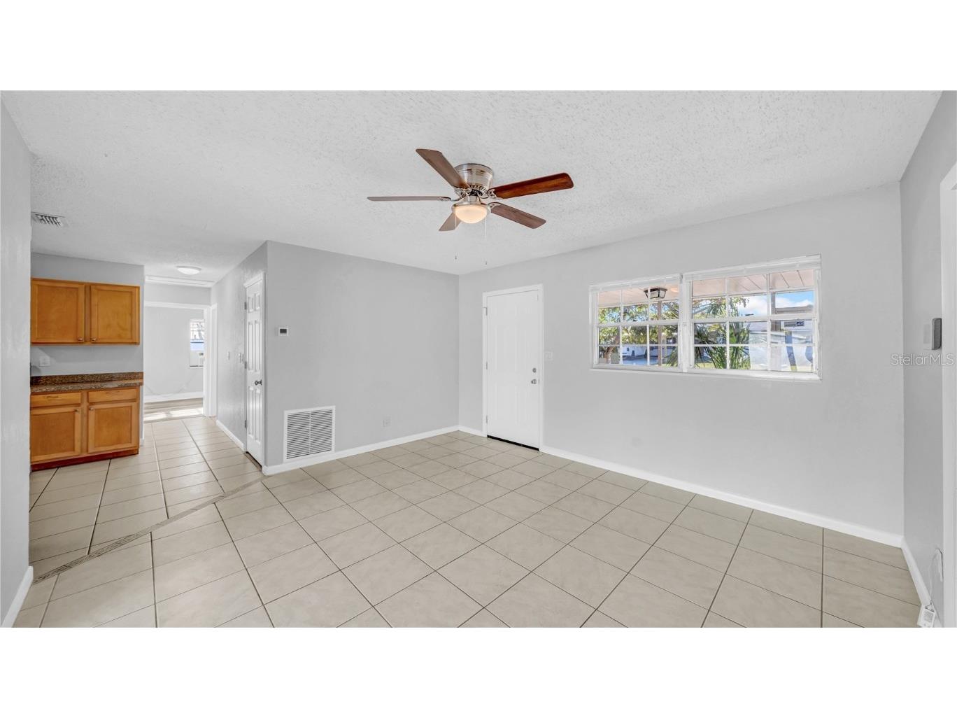 7515 17th Lane N Saint Petersburg FL 33702 TB8444880 image5