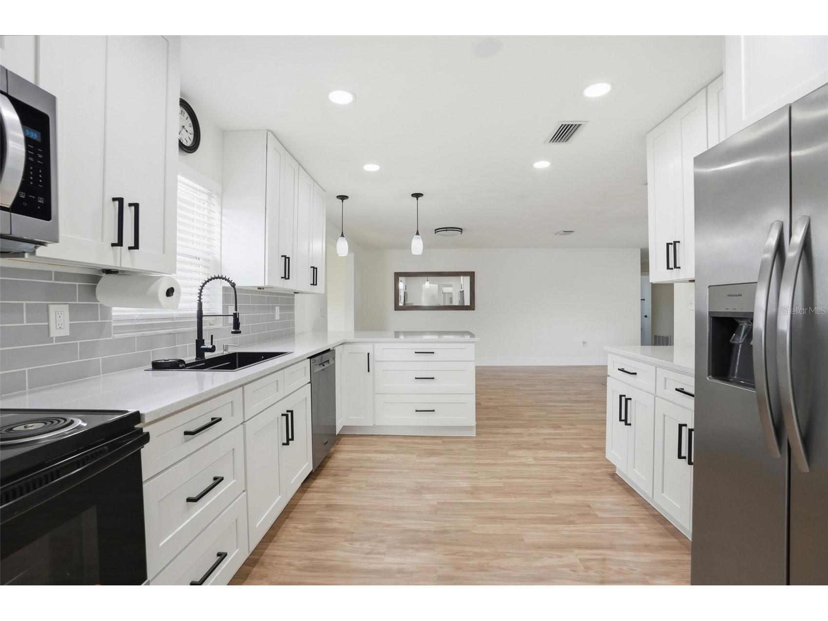 7515 Greybirch Terrace Port Richey FL 34668 W7886528 image23