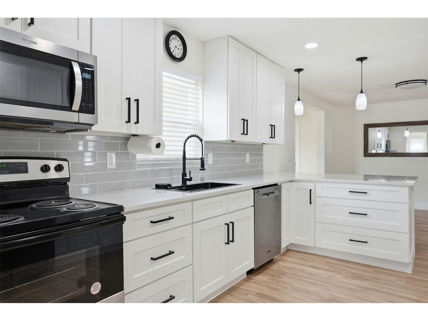 7515 Greybirch Terrace Port Richey FL 34668 W7886528 image24