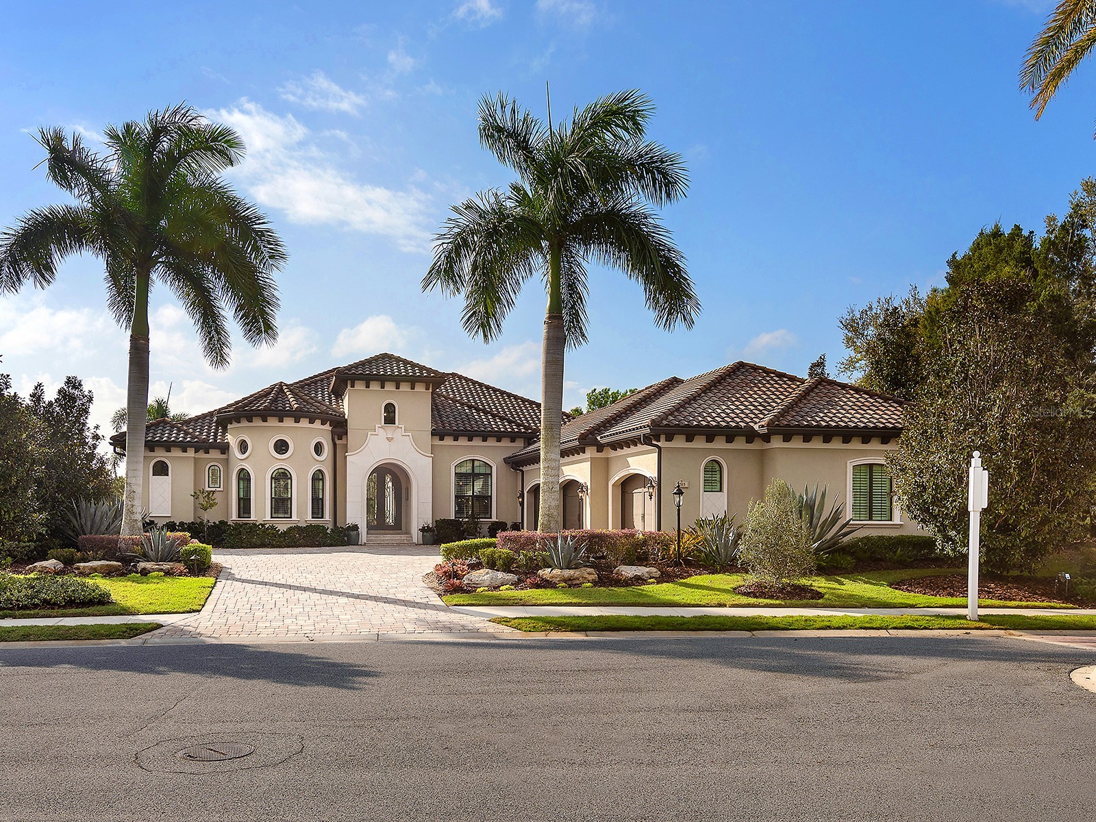 7515 Ladybank Crossing Lakewood Ranch FL 34202 A4685431 image2