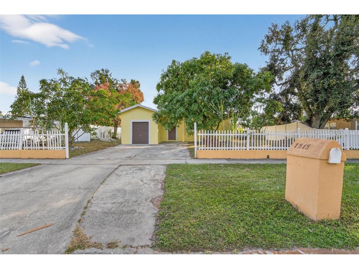 7515 Tidewater Trail Tampa FL 33619 TB8451920 image1