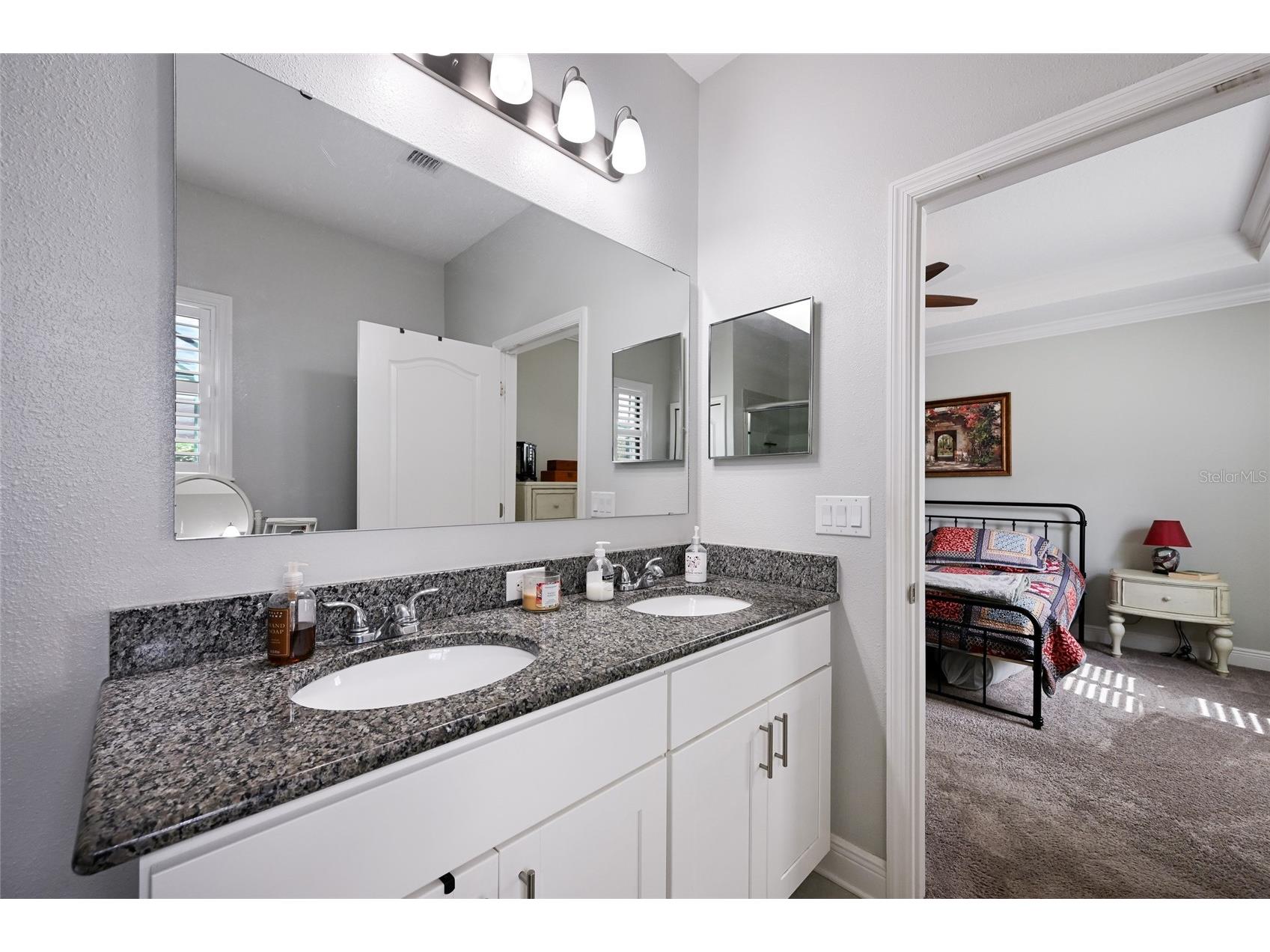 7516 38th Dr E Palmetto FL 34221 A4688508 image13