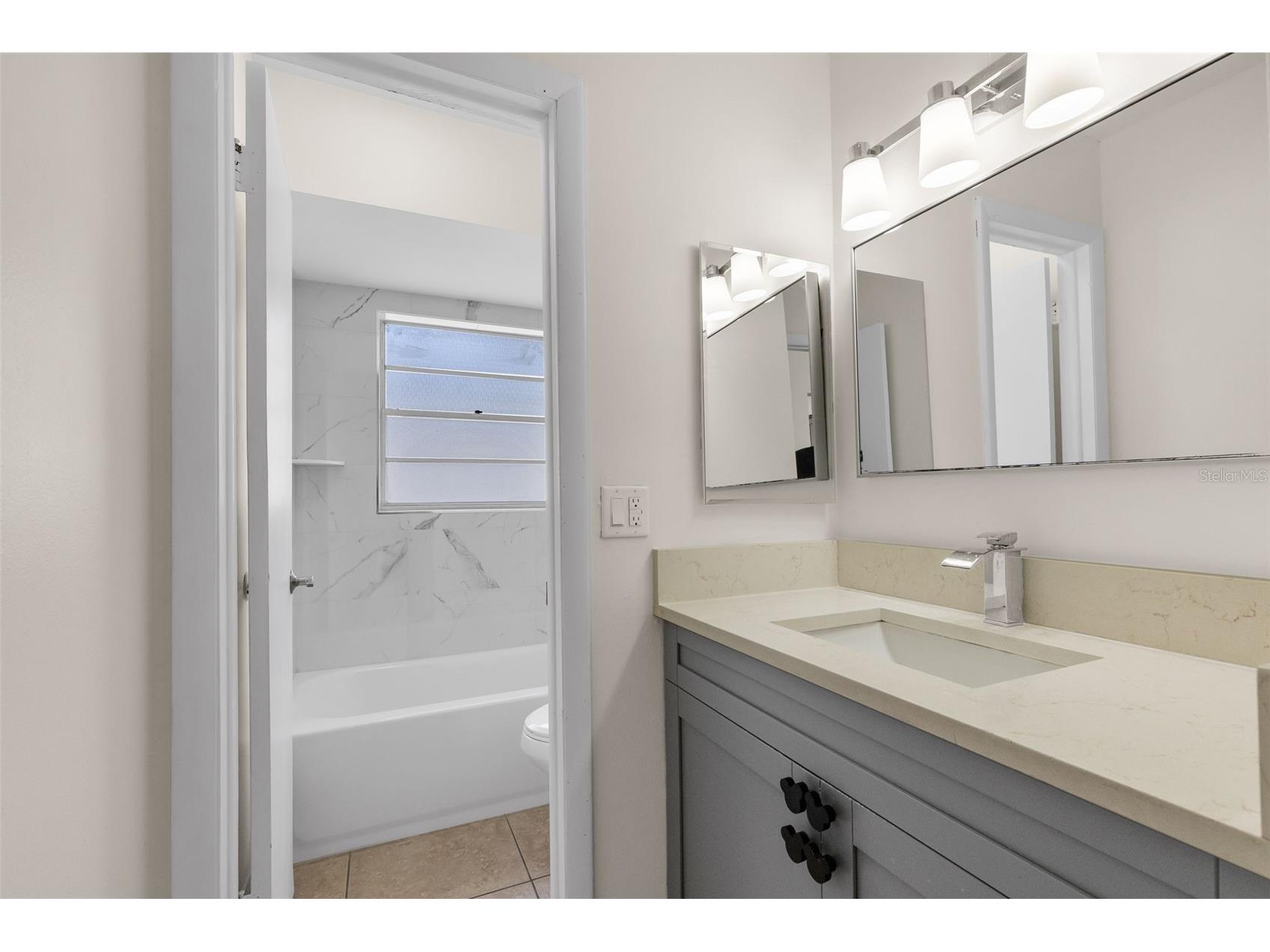 7516 Armand Circle Tampa FL 33634 TB8511514 image24
