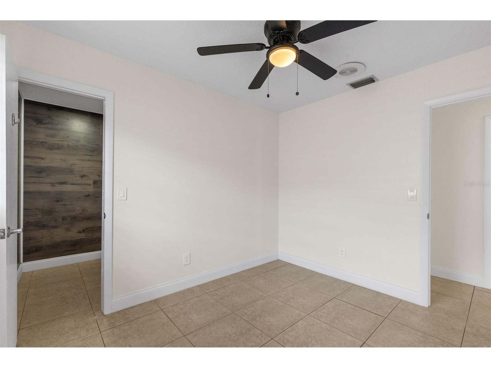7516 Armand Circle Tampa FL 33634 TB8511514 image31
