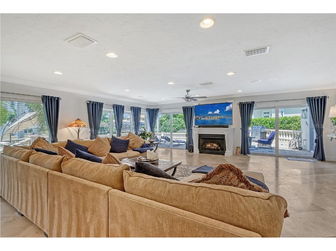 7516 Cove Terrace Sarasota FL 34231 A4520603 image18