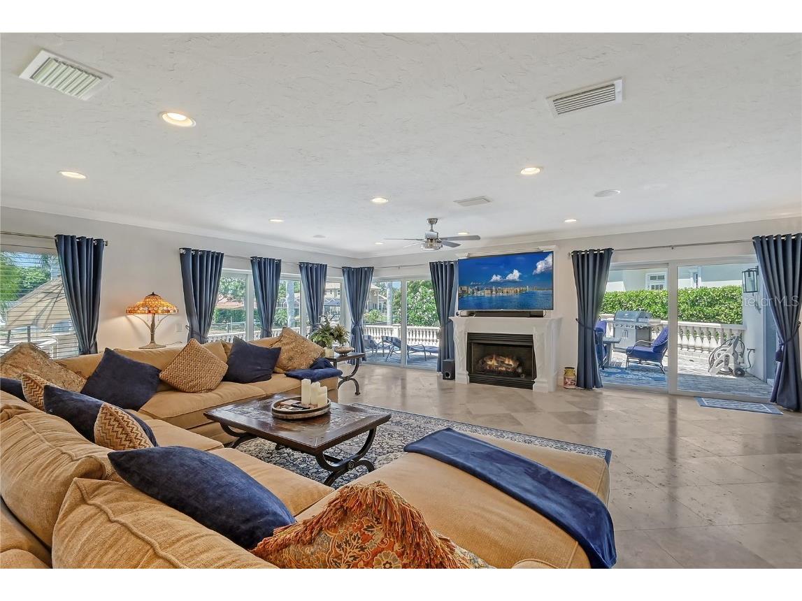 7516 Cove Terrace Sarasota FL 34231 A4520603 image20