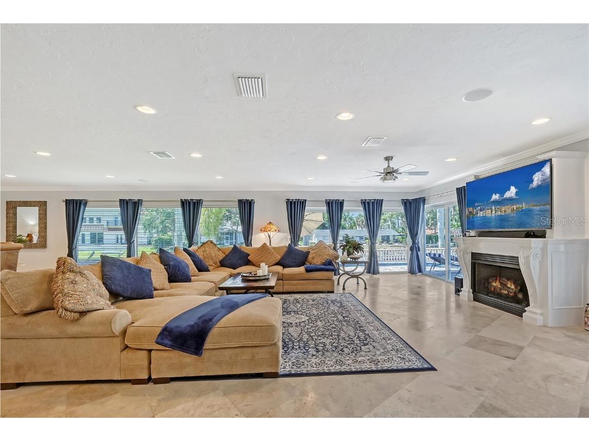 7516 Cove Terrace Sarasota FL 34231 A4520603 image21