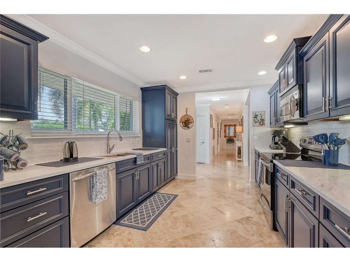 7516 Cove Terrace Sarasota FL 34231 A4520603 image25