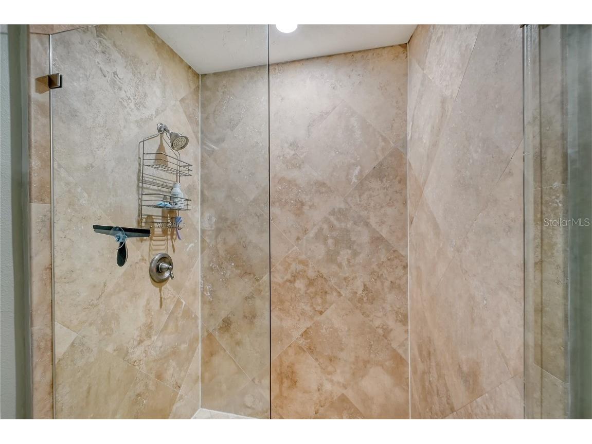 7516 Cove Terrace Sarasota FL 34231 A4520603 image42