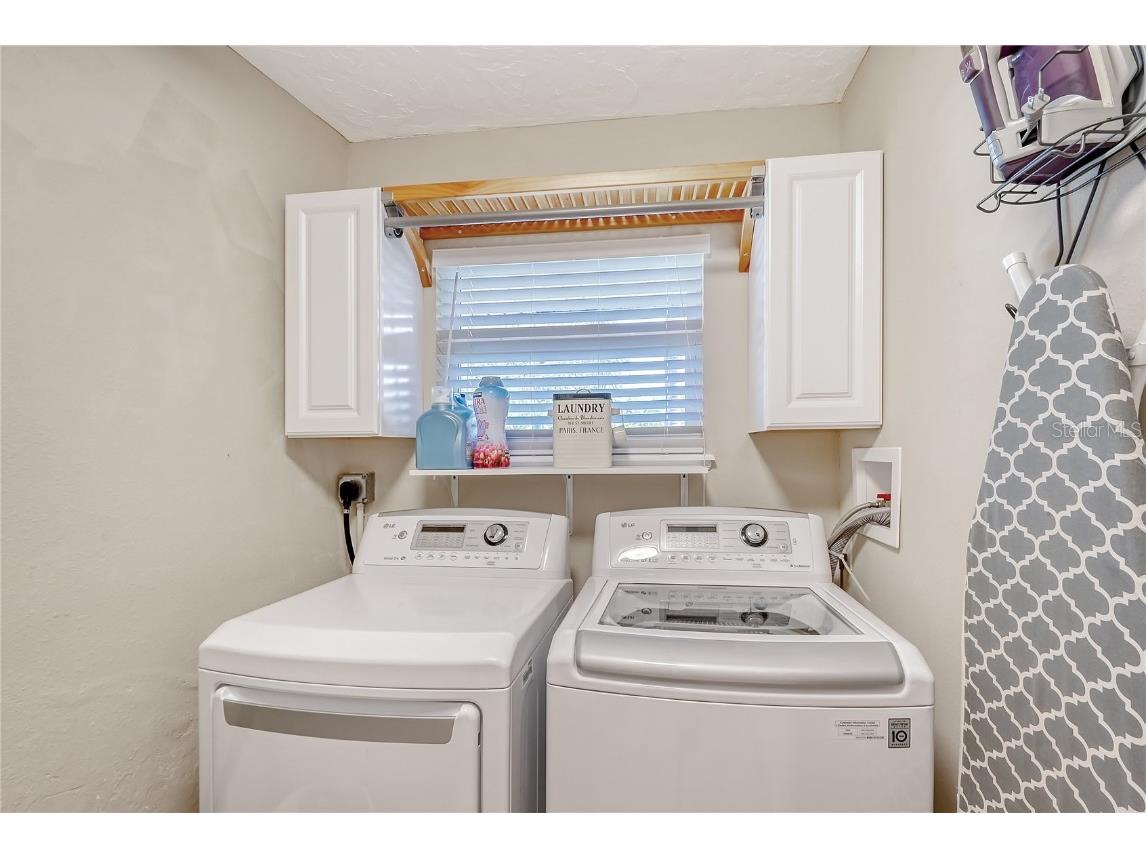 7516 Cove Terrace Sarasota FL 34231 A4520603 image45